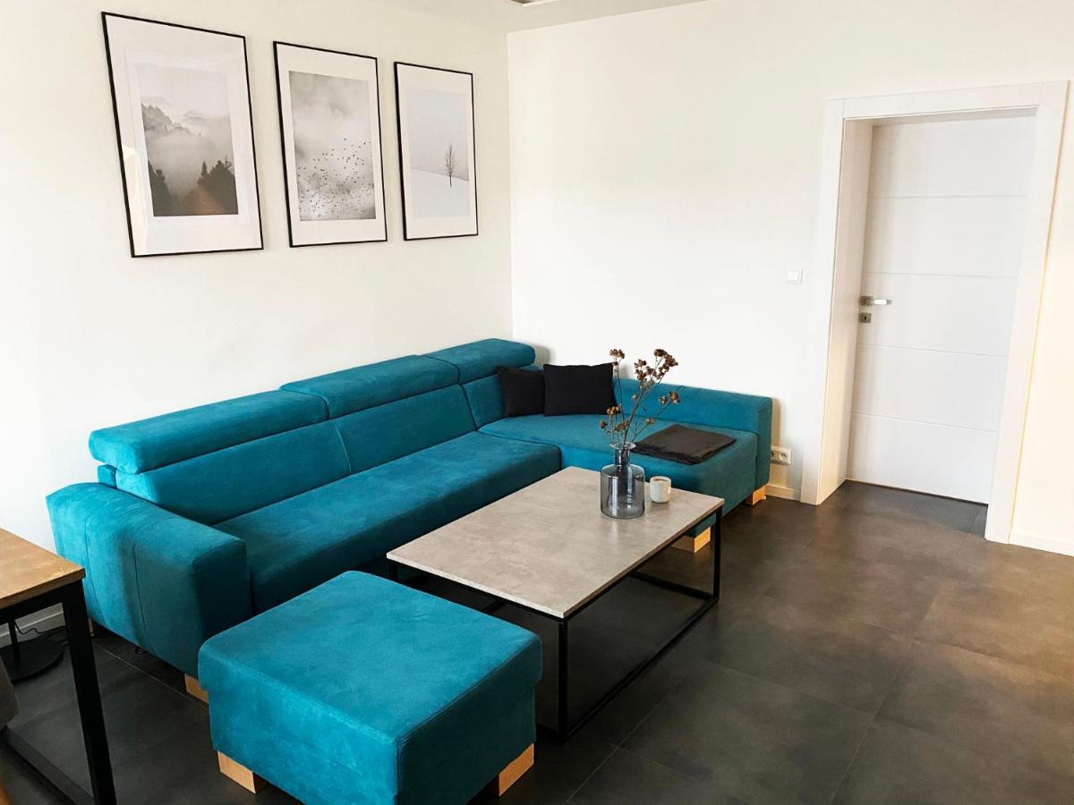 Apartmany Elli Myto pod Dumbierom Exterior photo